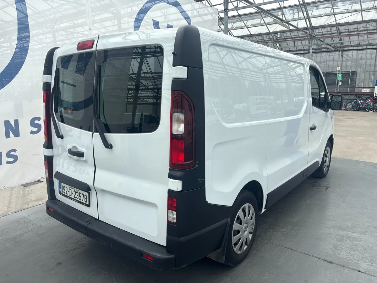 2019 Renault Trafic in Auction - Image 3