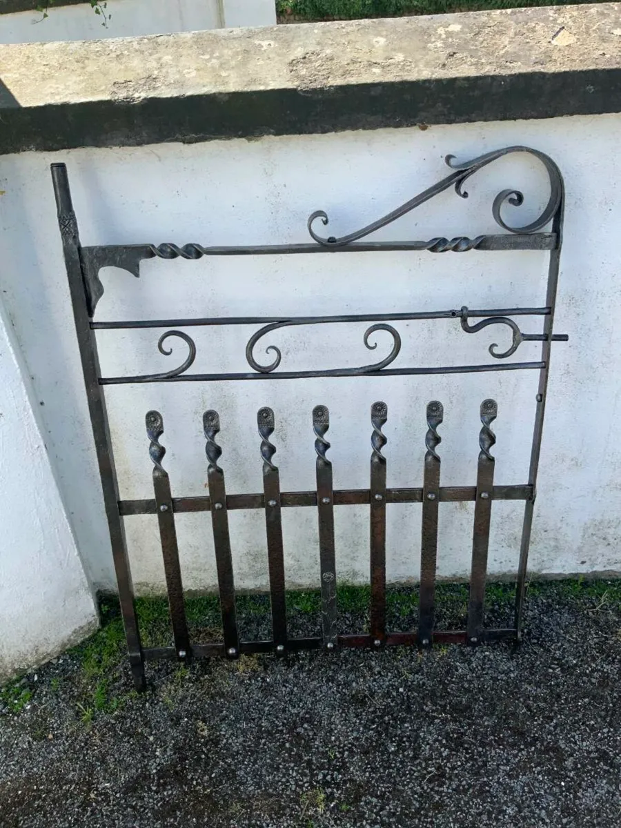 Traditional handmade - Blacksmith gates - Image 2