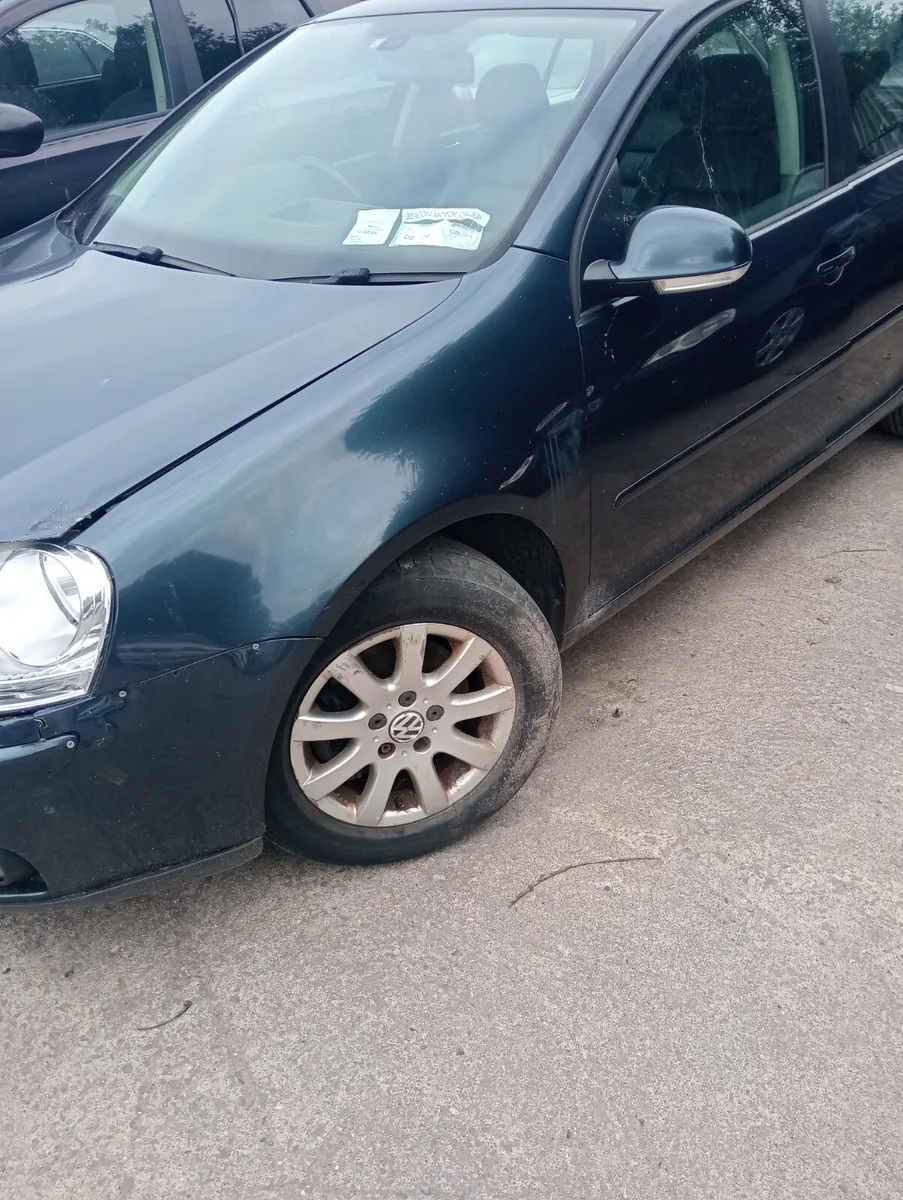Volkswagen Golf 2008 2.0 tdi - Image 2