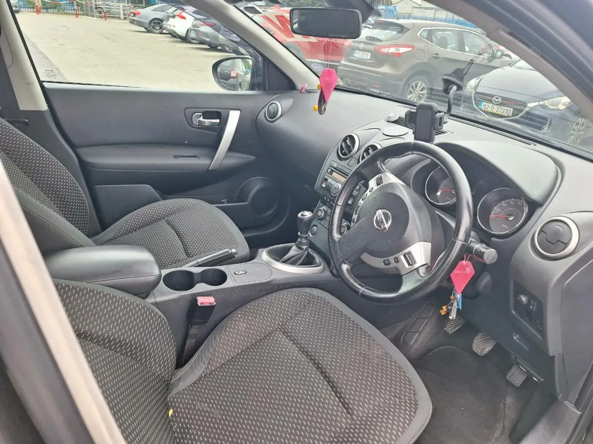 Car - Image 4