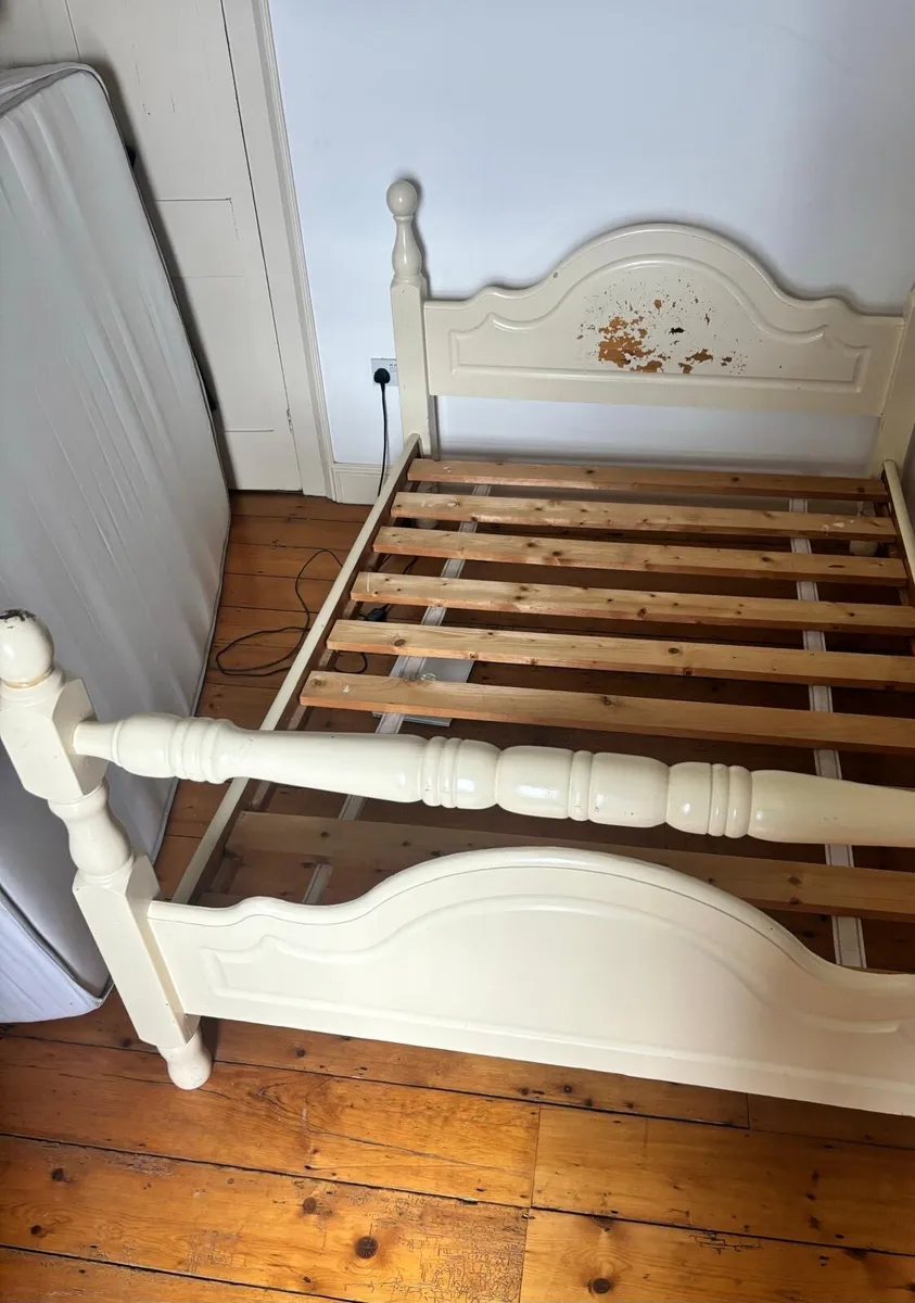Bed frame - Image 4