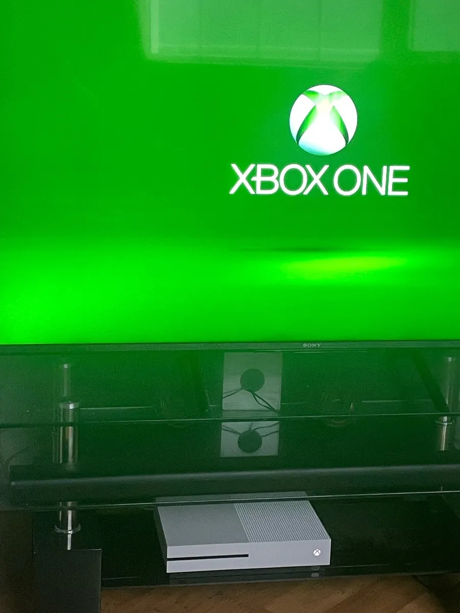 X Box One S with 2 controllers and cables - Image 3