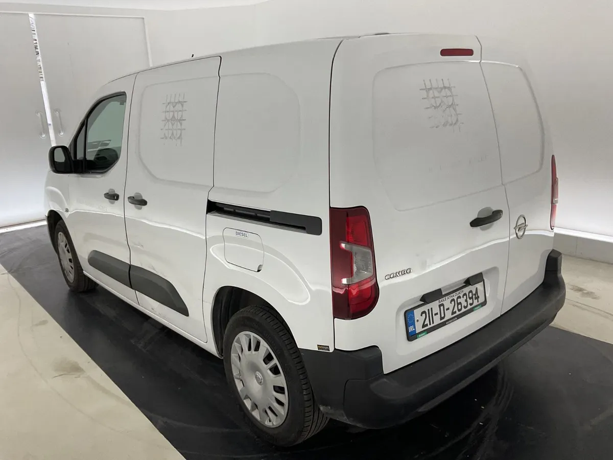 2021 Opel Combo in Auction - Image 3
