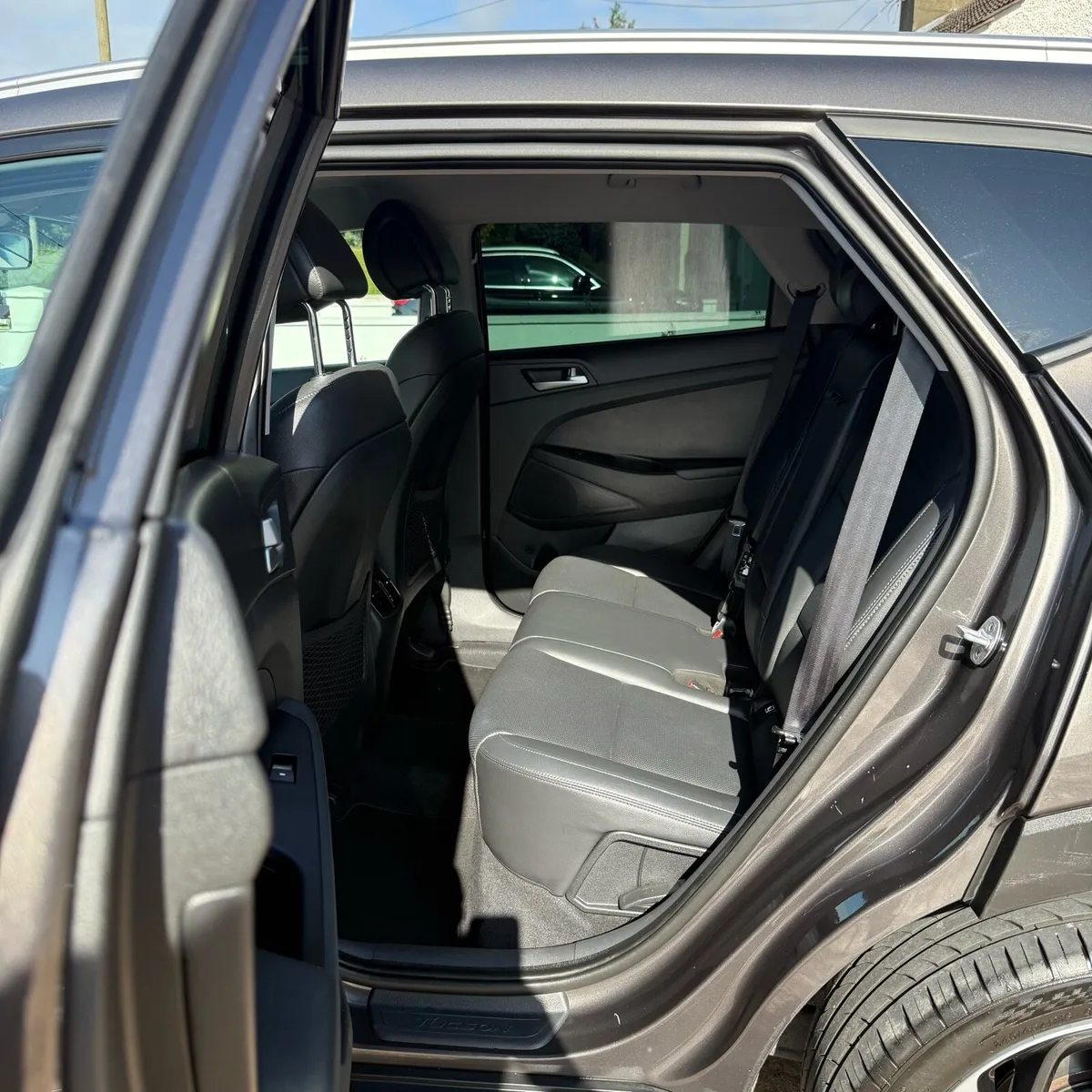 2018 Hyundai Tucson - Immaculate | Fully loaded - Image 4