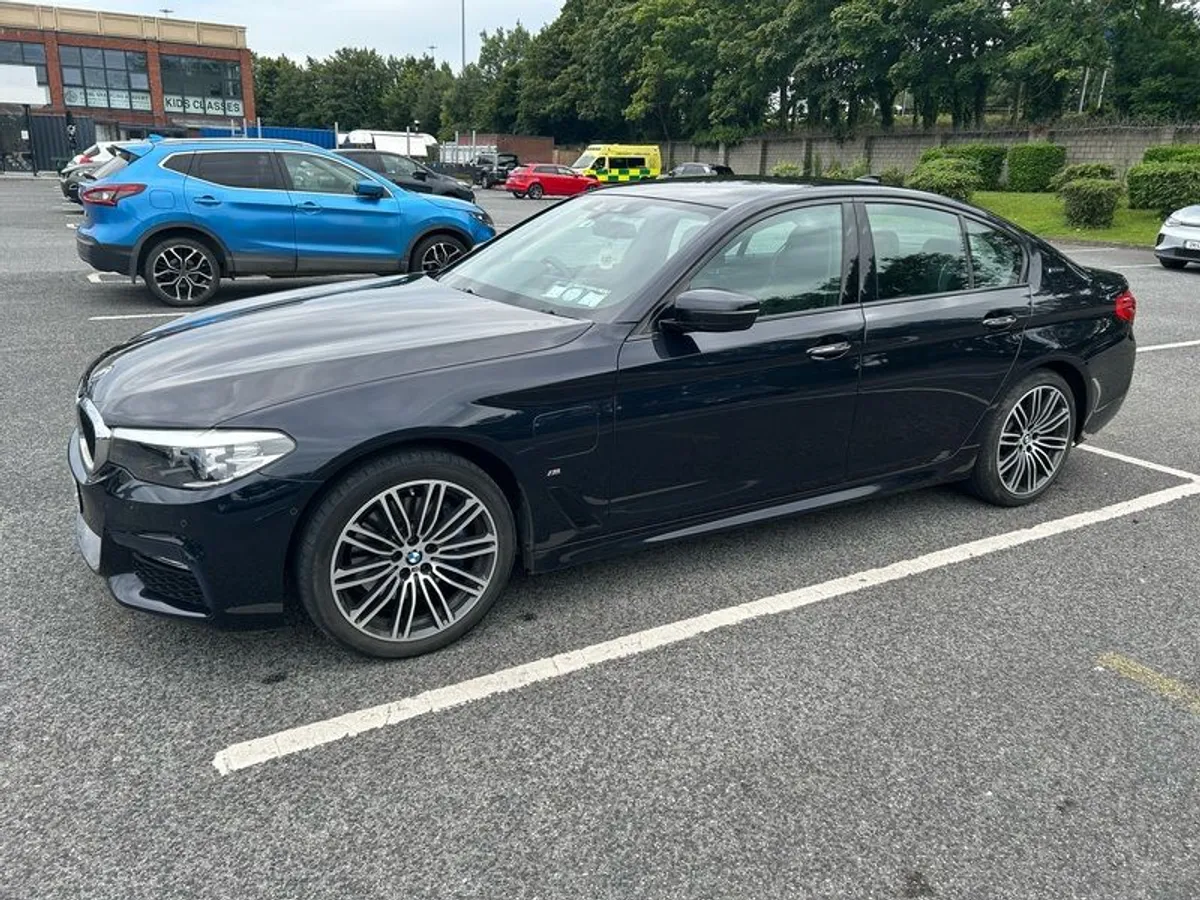 2017 Bmw 530e - Image 3