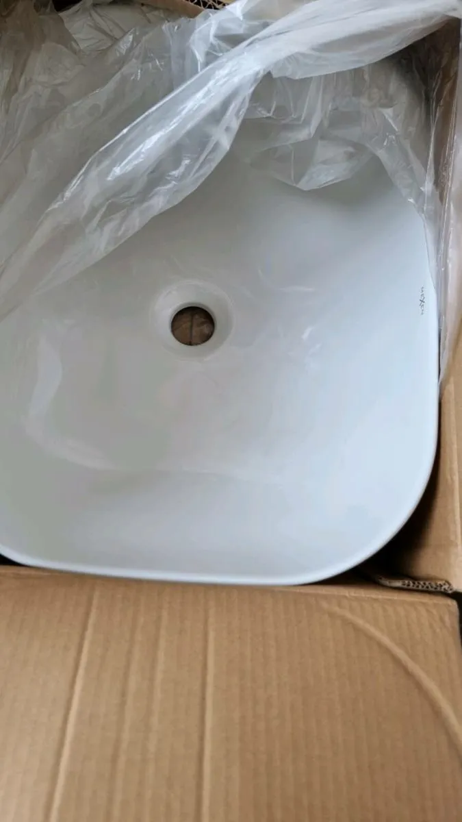 Bathroom Sink - Image 3