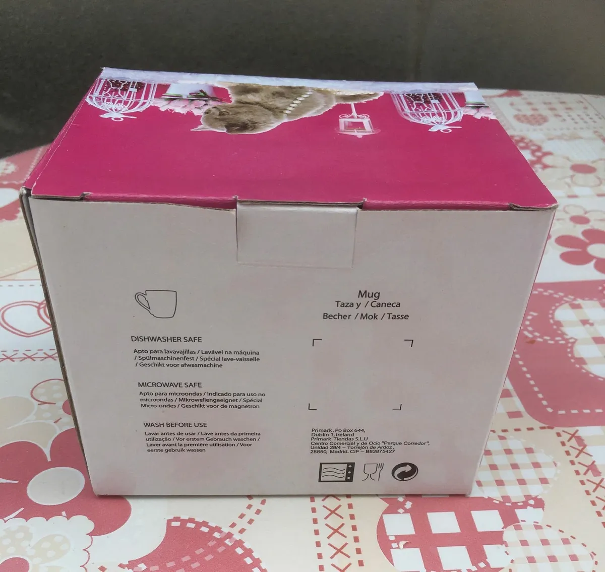 Brand New In Box Beautiful Cat Mug - Image 3