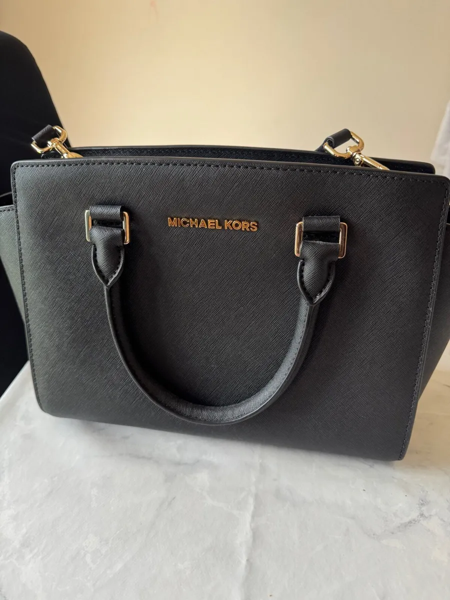 As New Michael Kors Handbag - Image 1