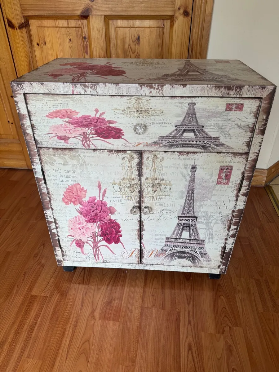 Unit - Image 1
