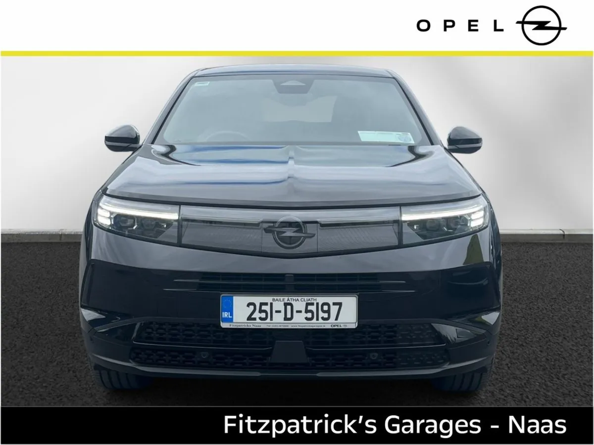 Opel Grandland GS Hybrid Demo With 3.9  Finance A - Image 3