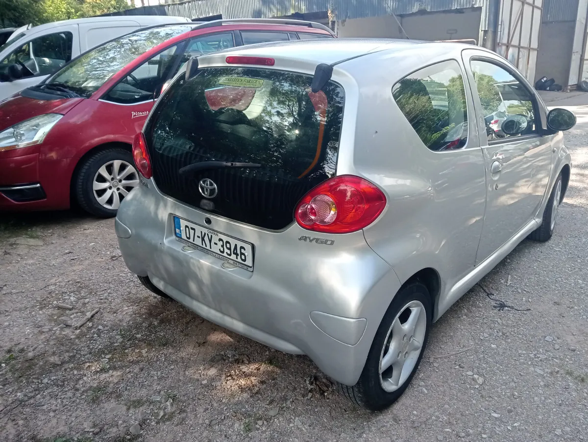 Toyota Aygo 2007 - Image 2
