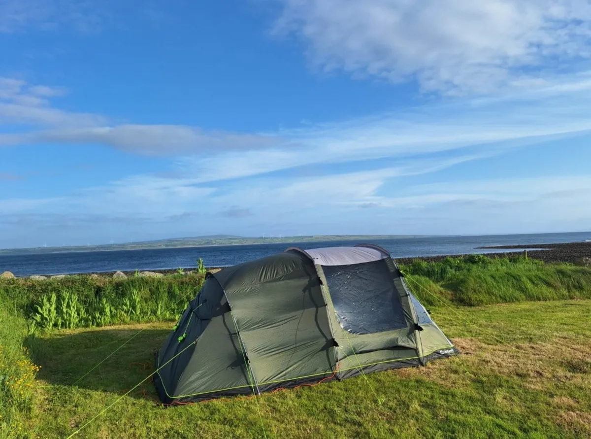 Outwell Springwood 5 Tent - Image 4