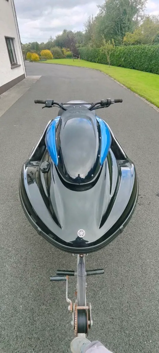 Yamaha GP1300R - Image 2