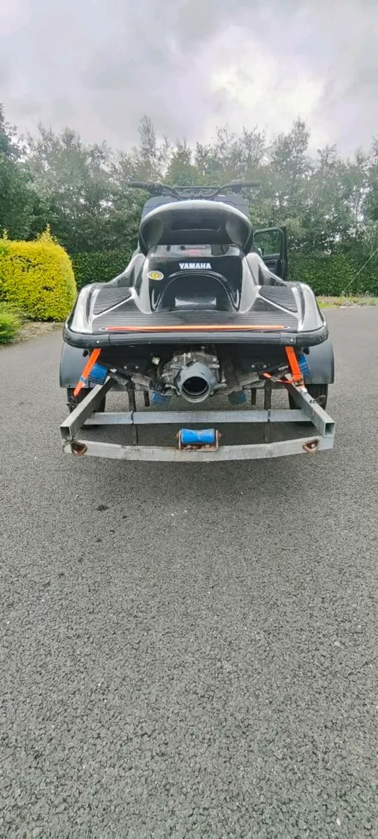 Yamaha GP1300R - Image 3