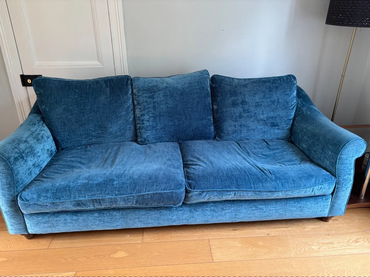 3 seater couch - Image 2
