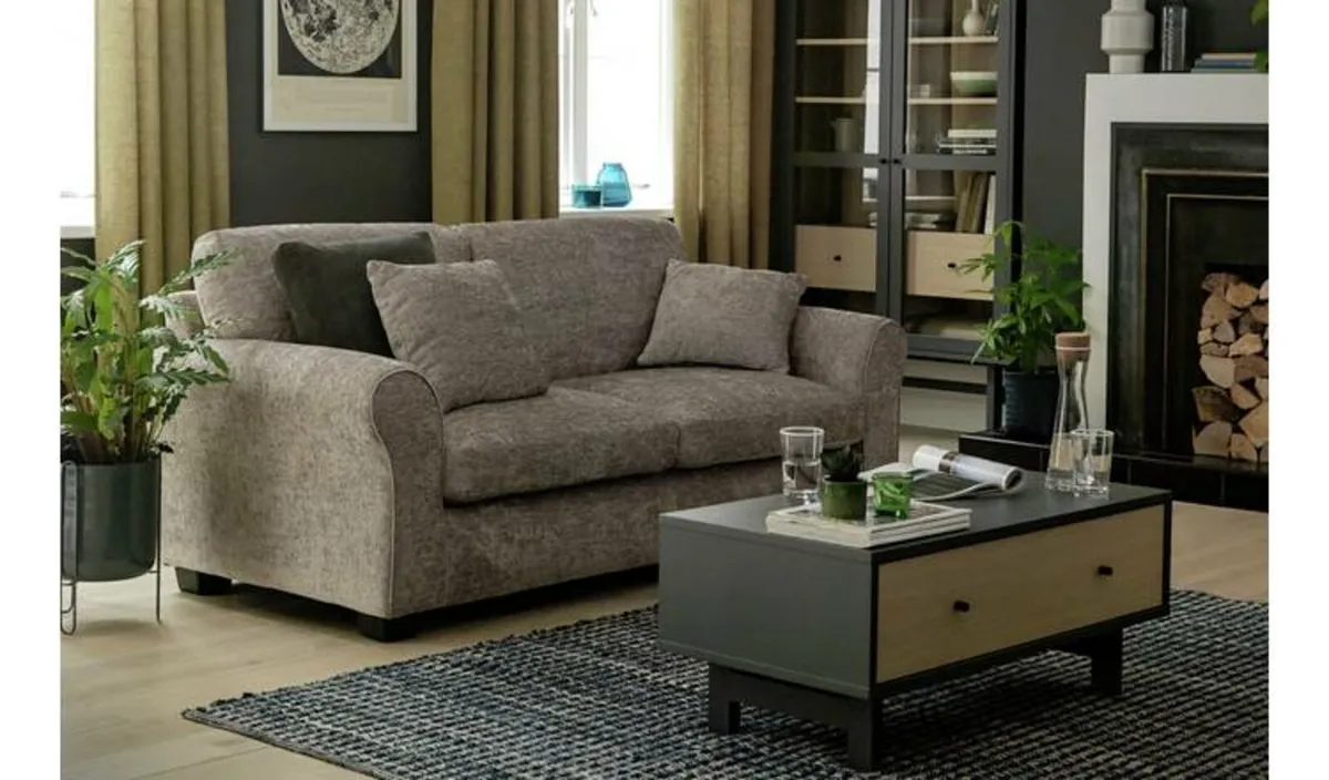 Brand new Bromley sofa beds reduced