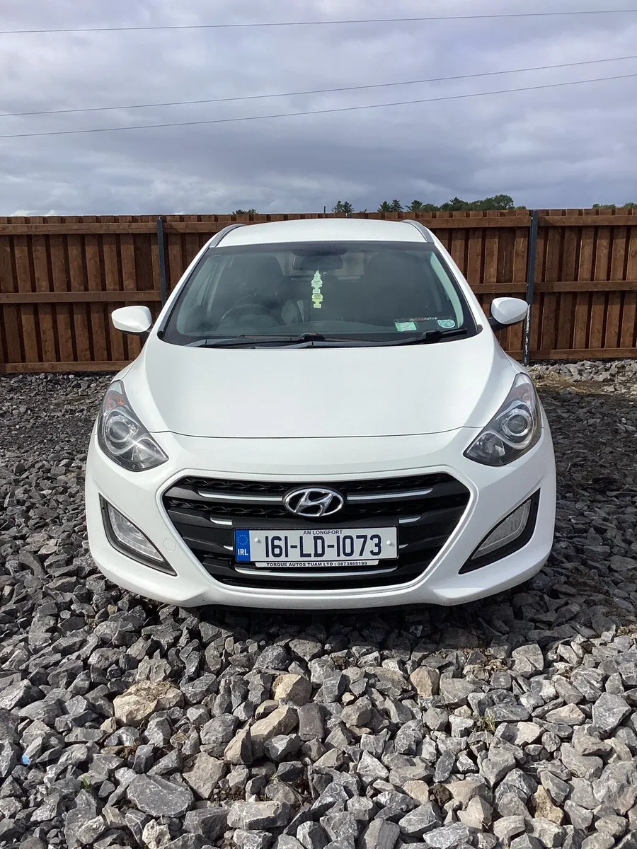 2016 HYUNDAI I30….NCT & TAX - Image 2