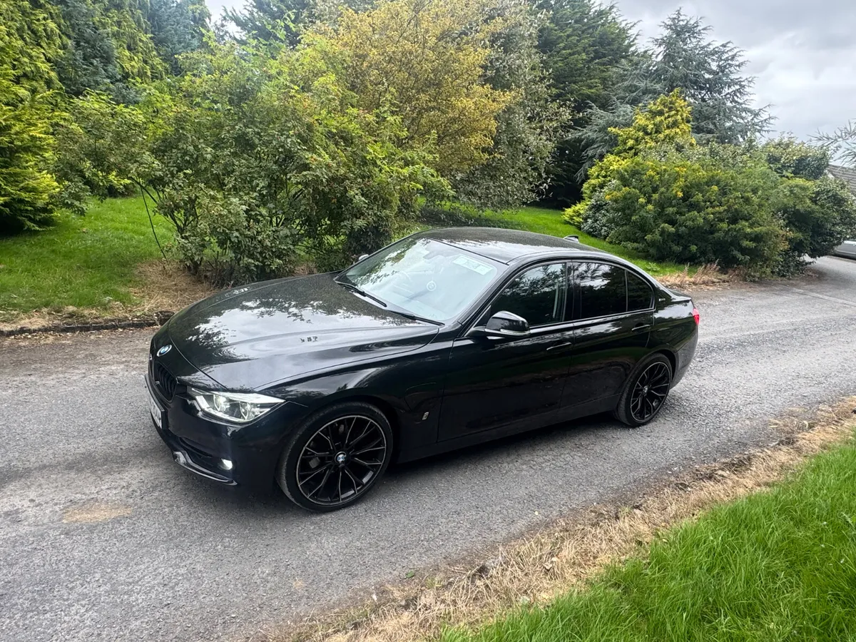 18 BMW 330E AUTO F-SPORT - Image 4