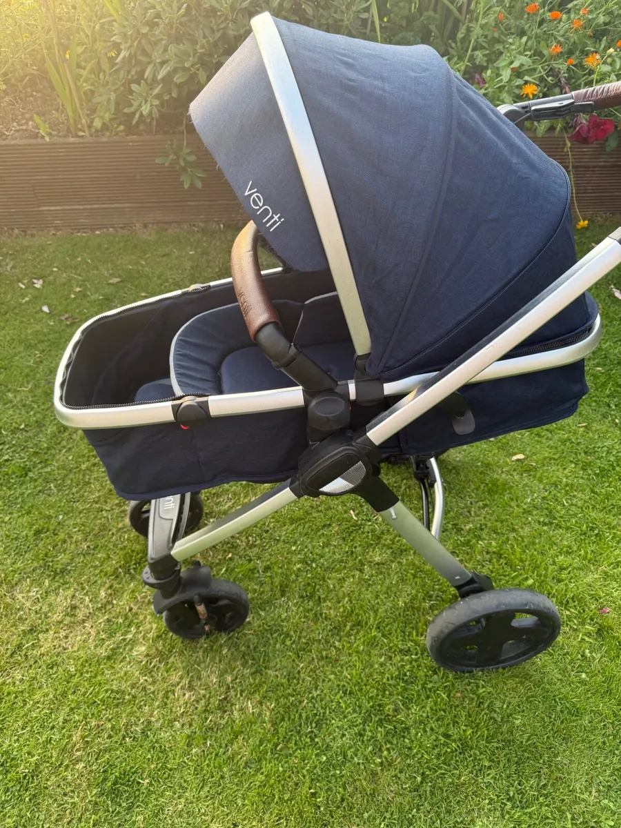Baby Elegance Travel System - Image 4