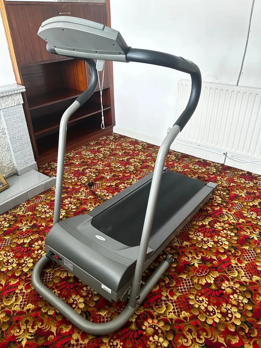 Treadmill - Image 2