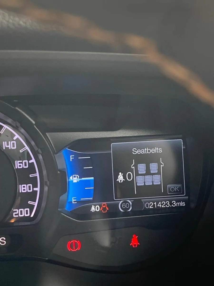 FORD RANGER 2022 WILDTRAK 2.0L METALLIC BLACK - Image 4