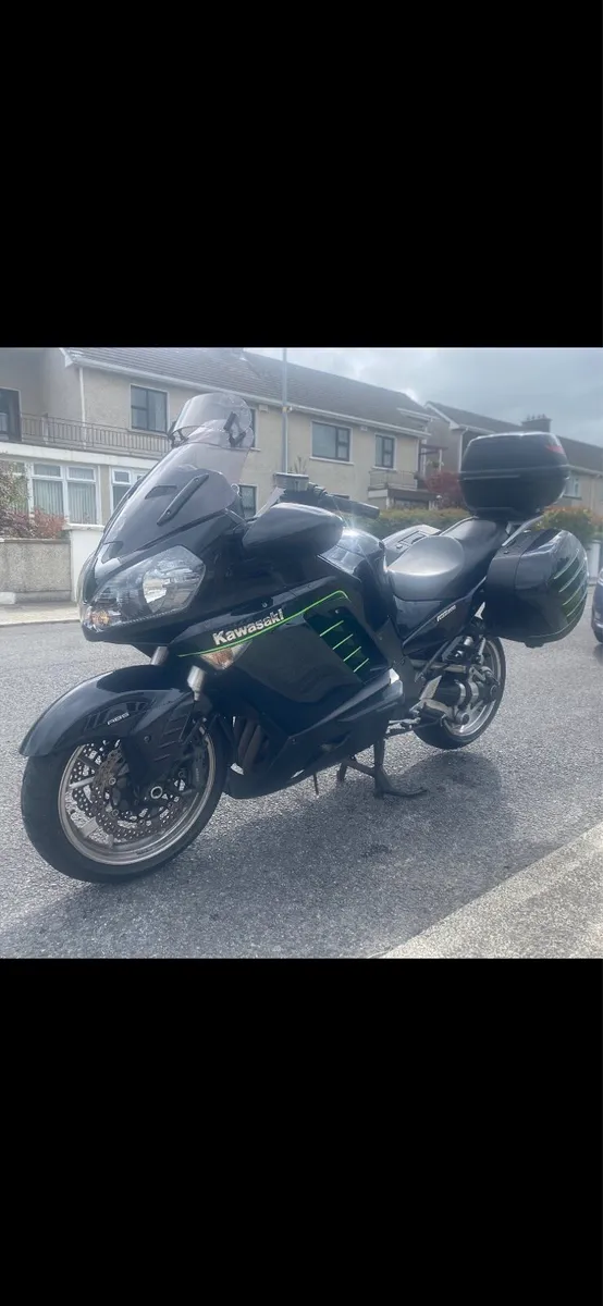 2009 Kawasaki GTR 1400 - Image 3
