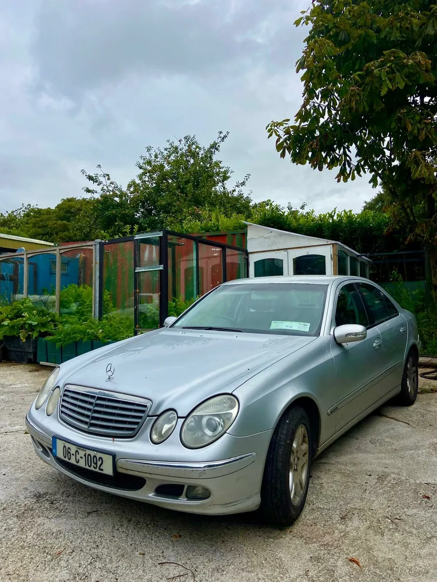 Mercedes Benz E320 Diesal - Image 2