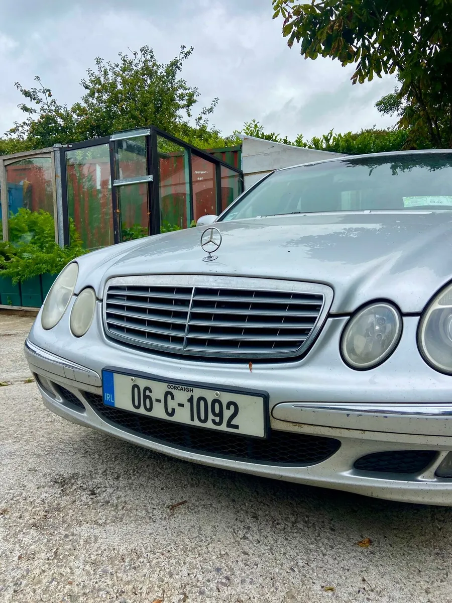 Mercedes Benz E320 Diesal - Image 1