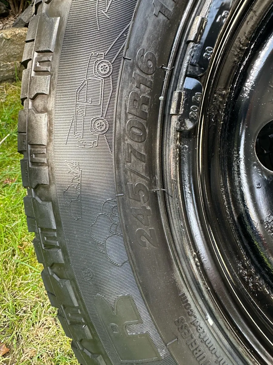 Swamper wheels off Transporter T.6 - Image 3