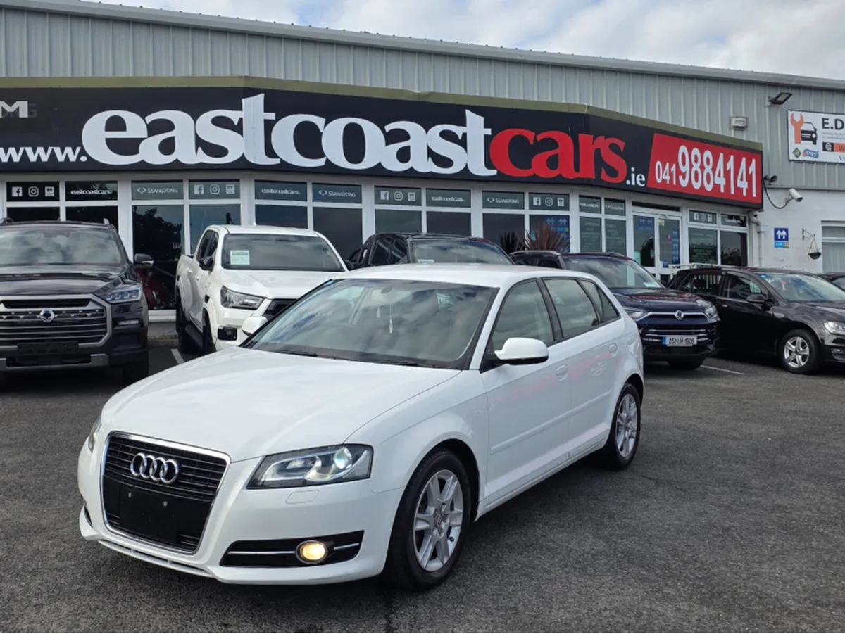 Audi A3 ONLY! 28597KM!! 1.4 TFSI - ALLOYS - PARKIN - Image 1