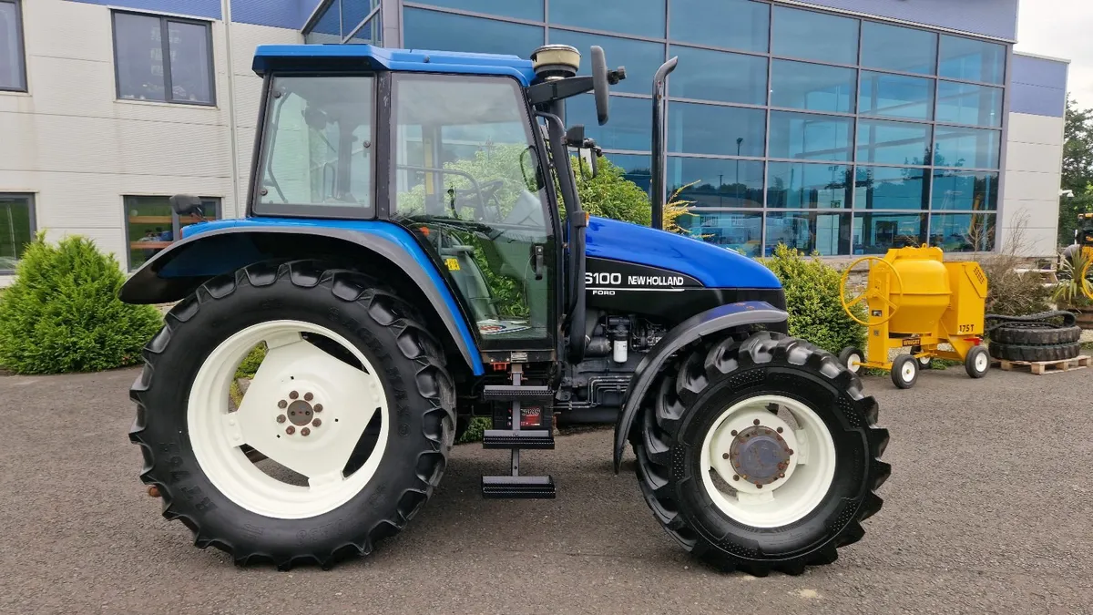1999 New Holland TS100 - Image 1