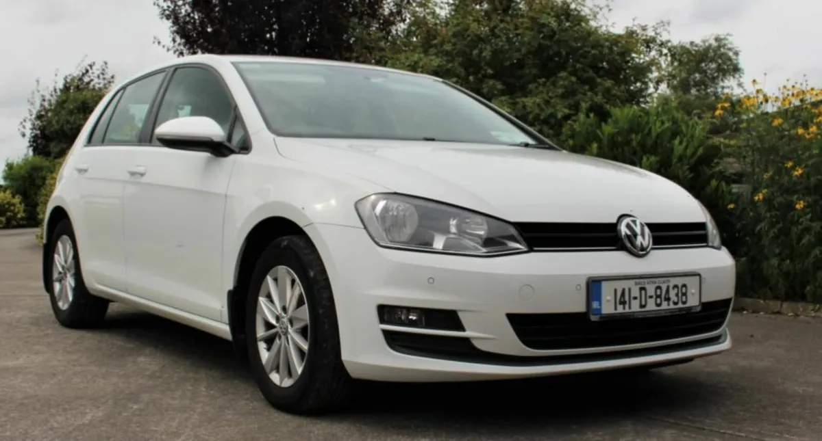 141 Volkswagen Golf CL 1.6  TDI M5F 105HP 5Dr - Image 1