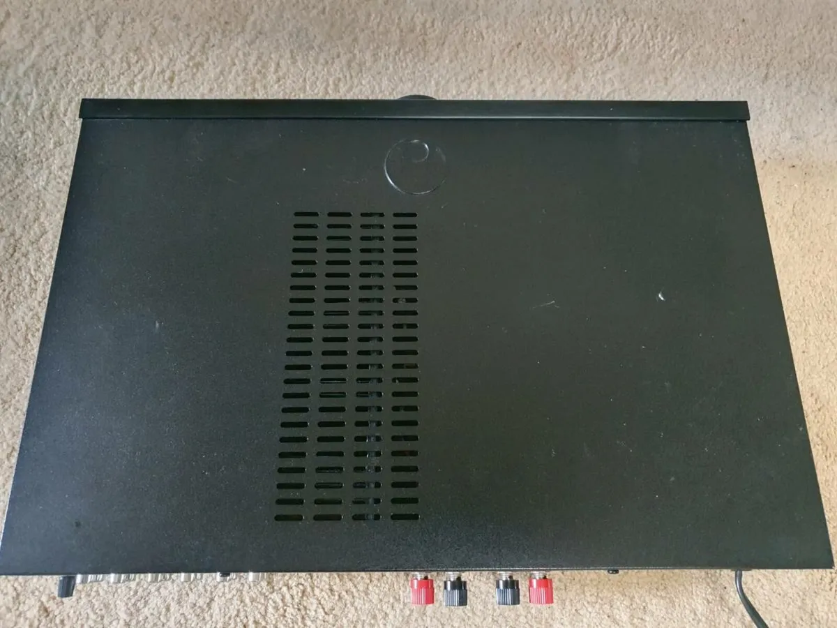 Cambridge Audio amplifier - Image 4