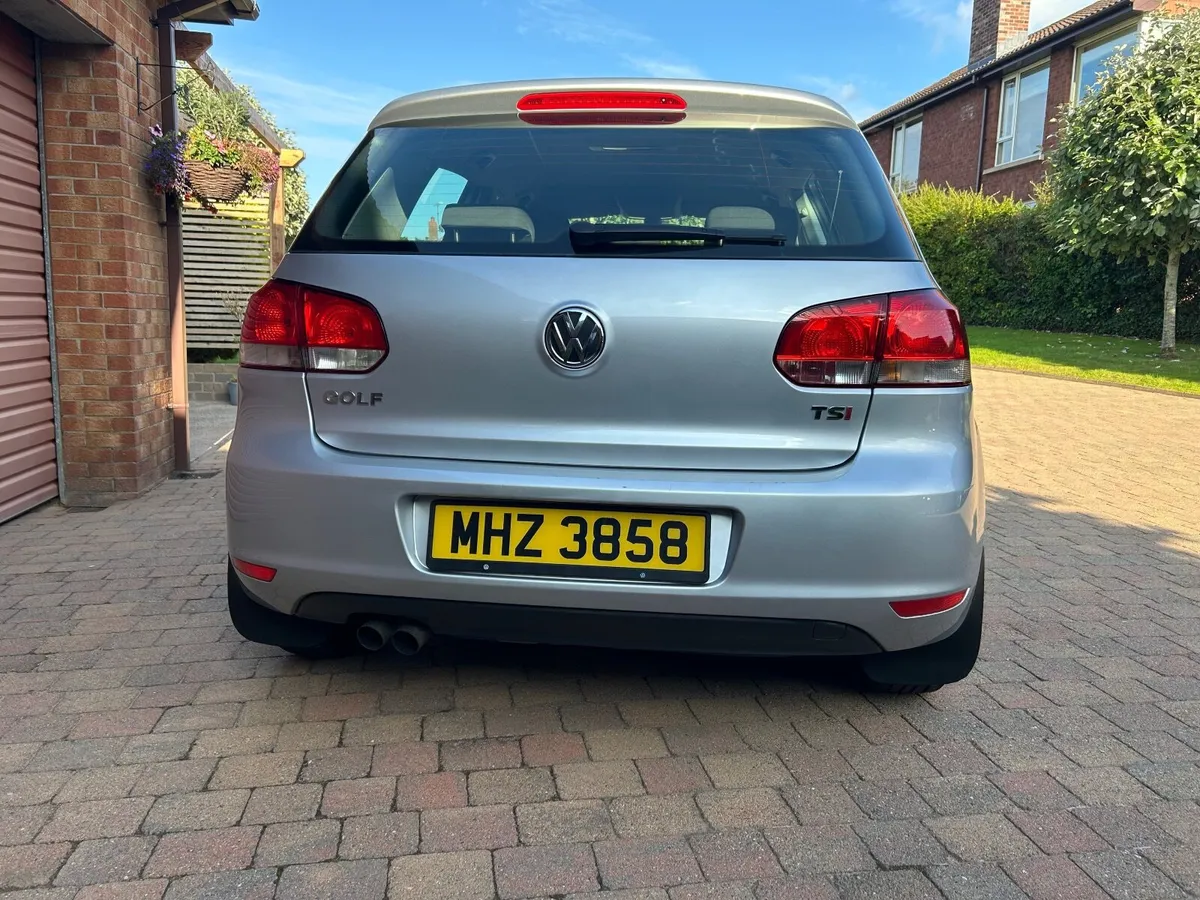 Volkswagen Golf 2009 - Image 3