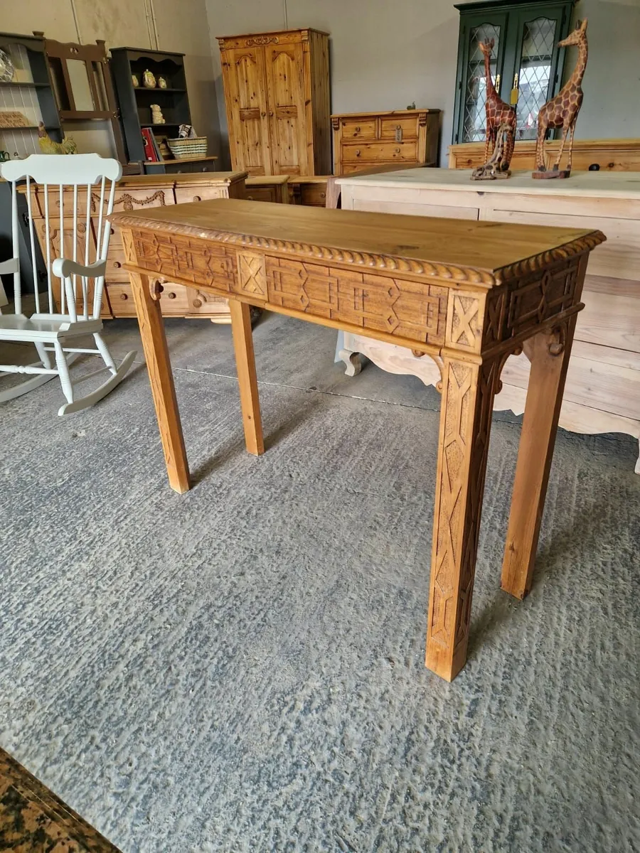 Vintage carved pine hall table - Image 1