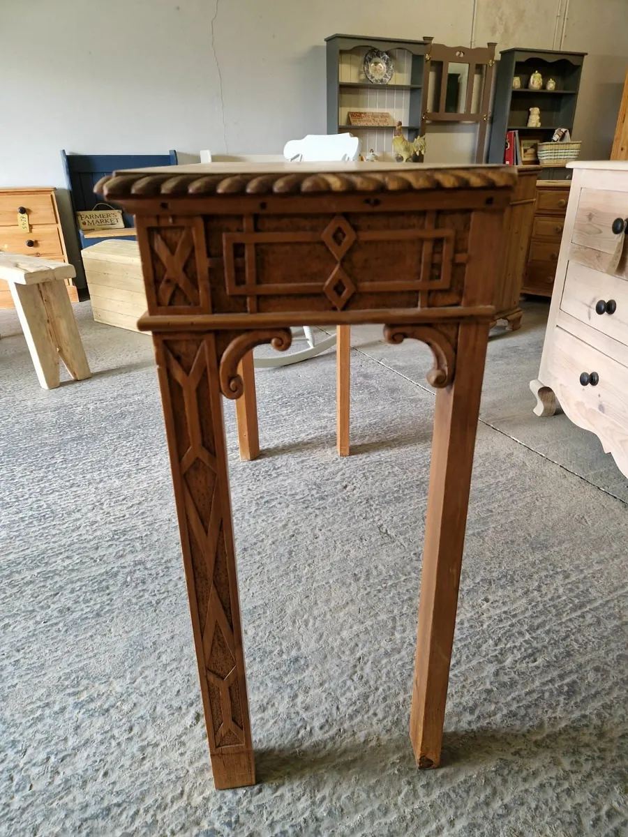 Vintage carved pine hall table - Image 3