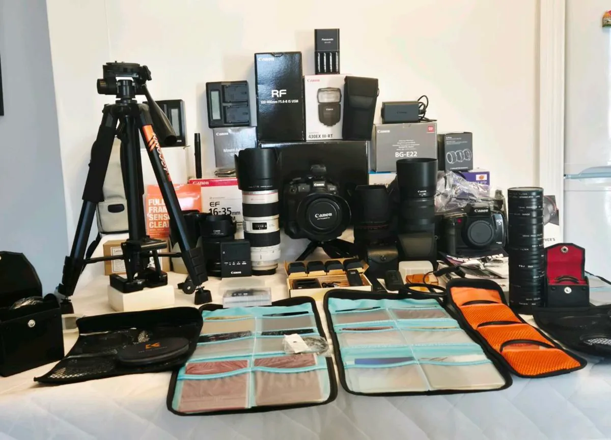 Photography gear - Image 1