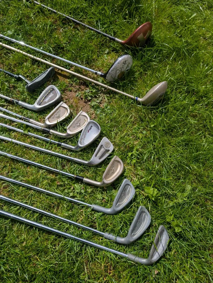 Golf clubs & TaylorMade driver & putter - Image 1