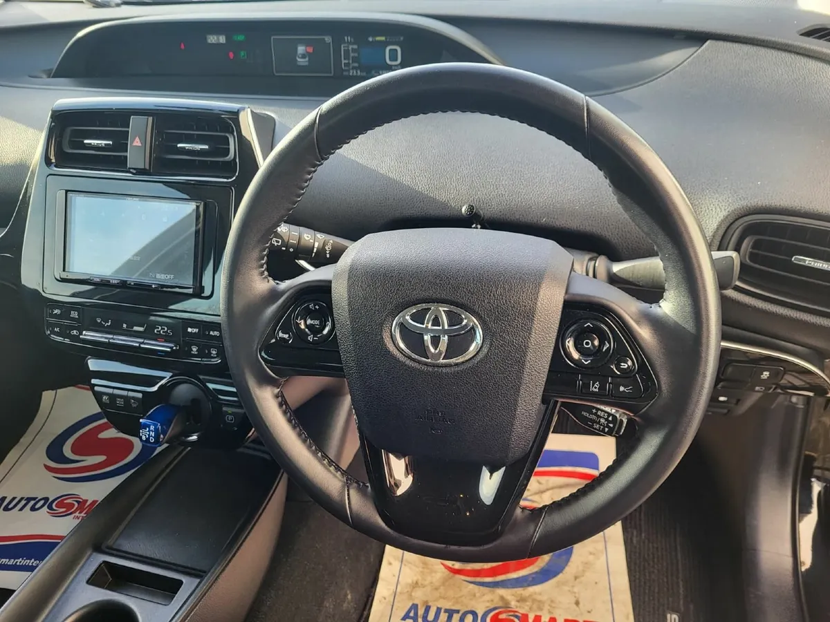 Toyota Prius 2020 - Image 2