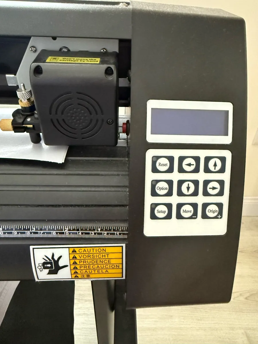 Vevor Cutting Plotter - Image 3