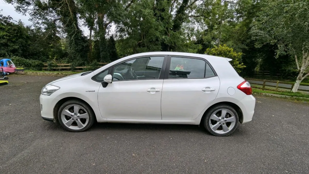 Toyota Auris - Image 3