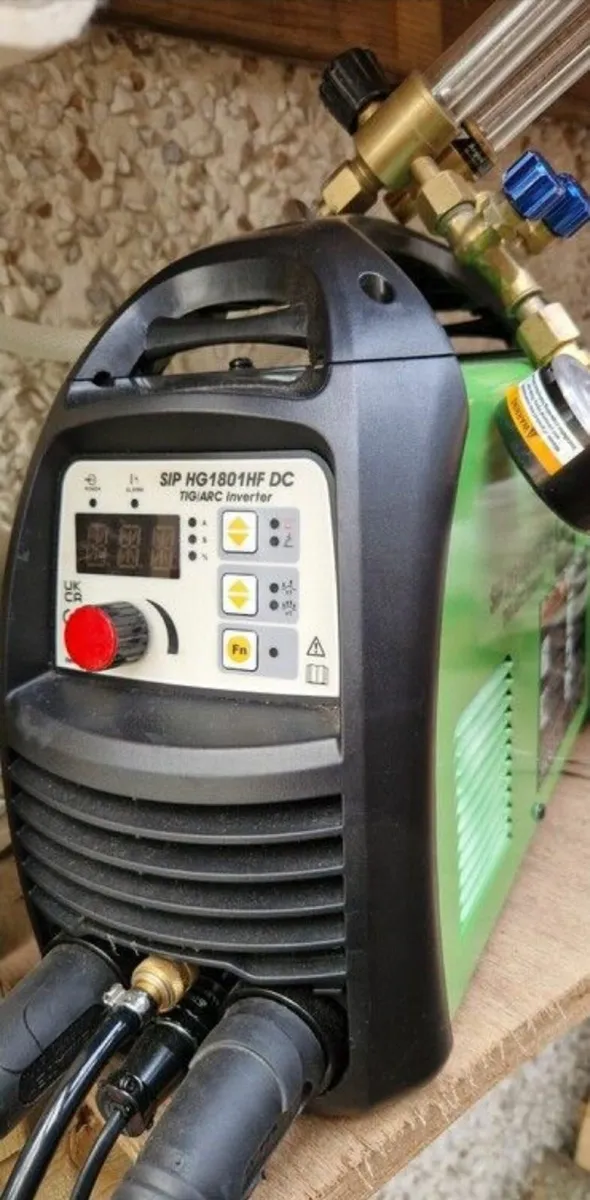 Sip hg 180 hf Tig and rent free gas - Image 1