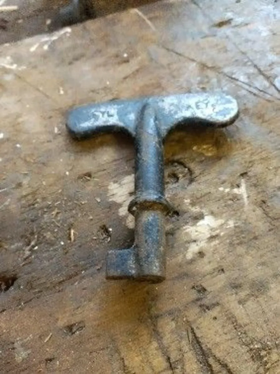 Antique wall safe Key