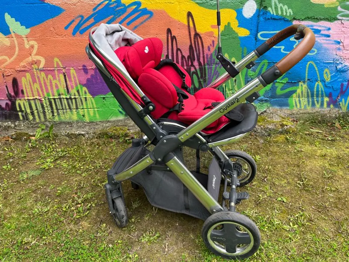 Oyster 2 - Pram, buggy, car seat travel system - Image 4