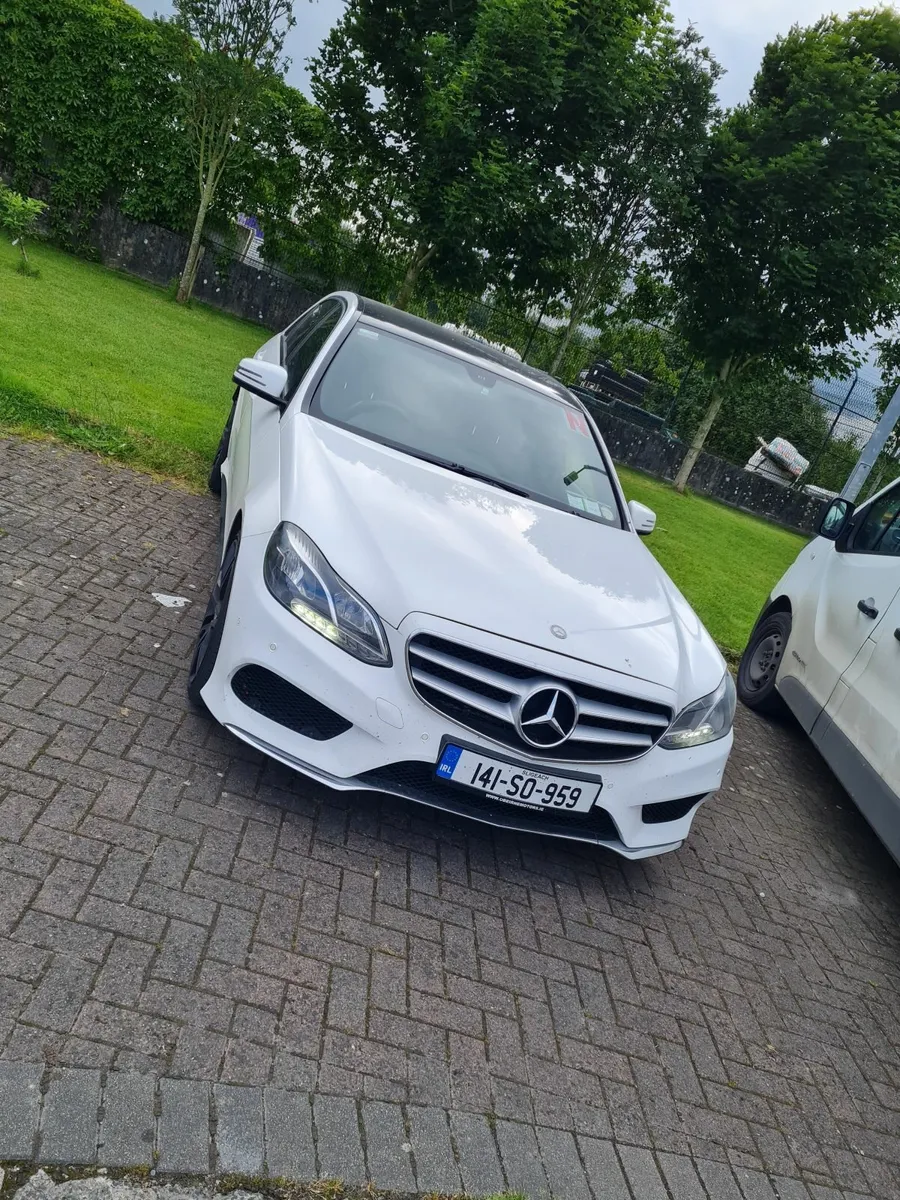 Mercedes-Benz E-Class 2014 - Image 1