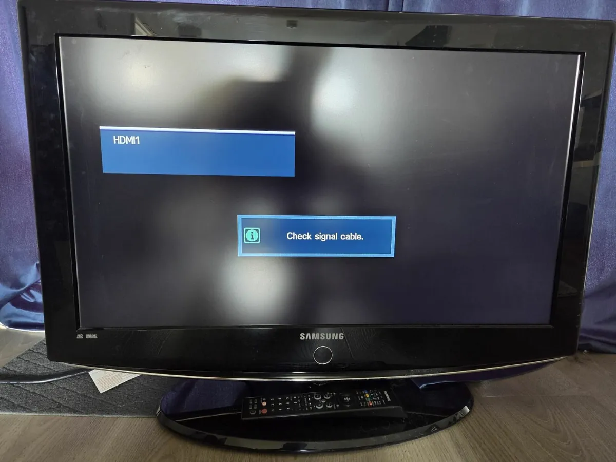 USED - Samsung LE32R82B, TV Set, 2007 - Image 1