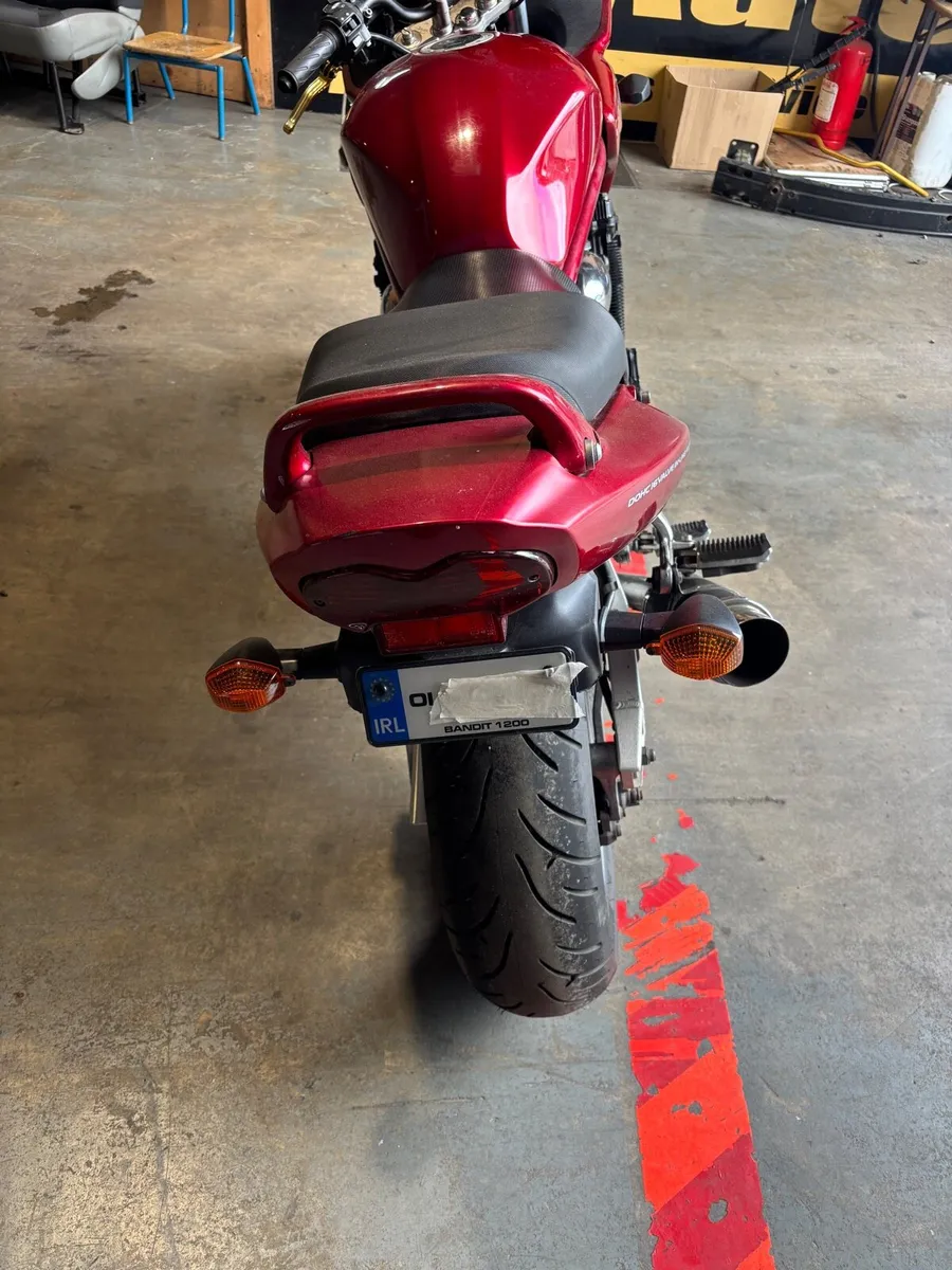 2001 Suzuki Bandit 1200s - Image 2
