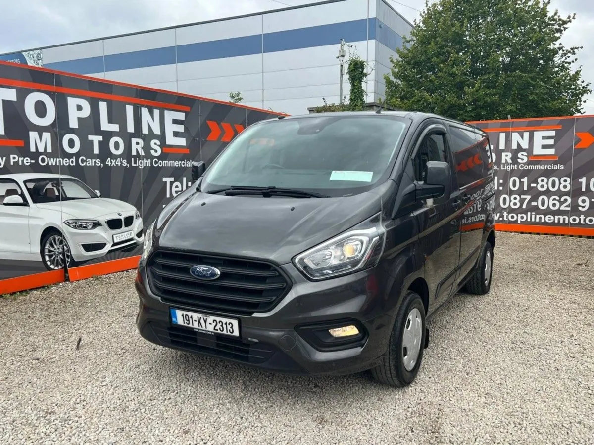 Ford Transit Custom Low Kms/mwb//serviced//new Cv - Image 2