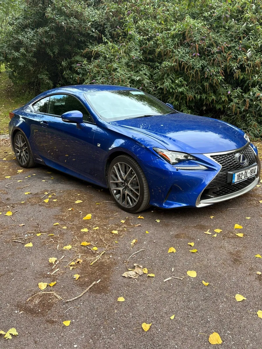 2016 Lexus RC 300h unique - Image 2
