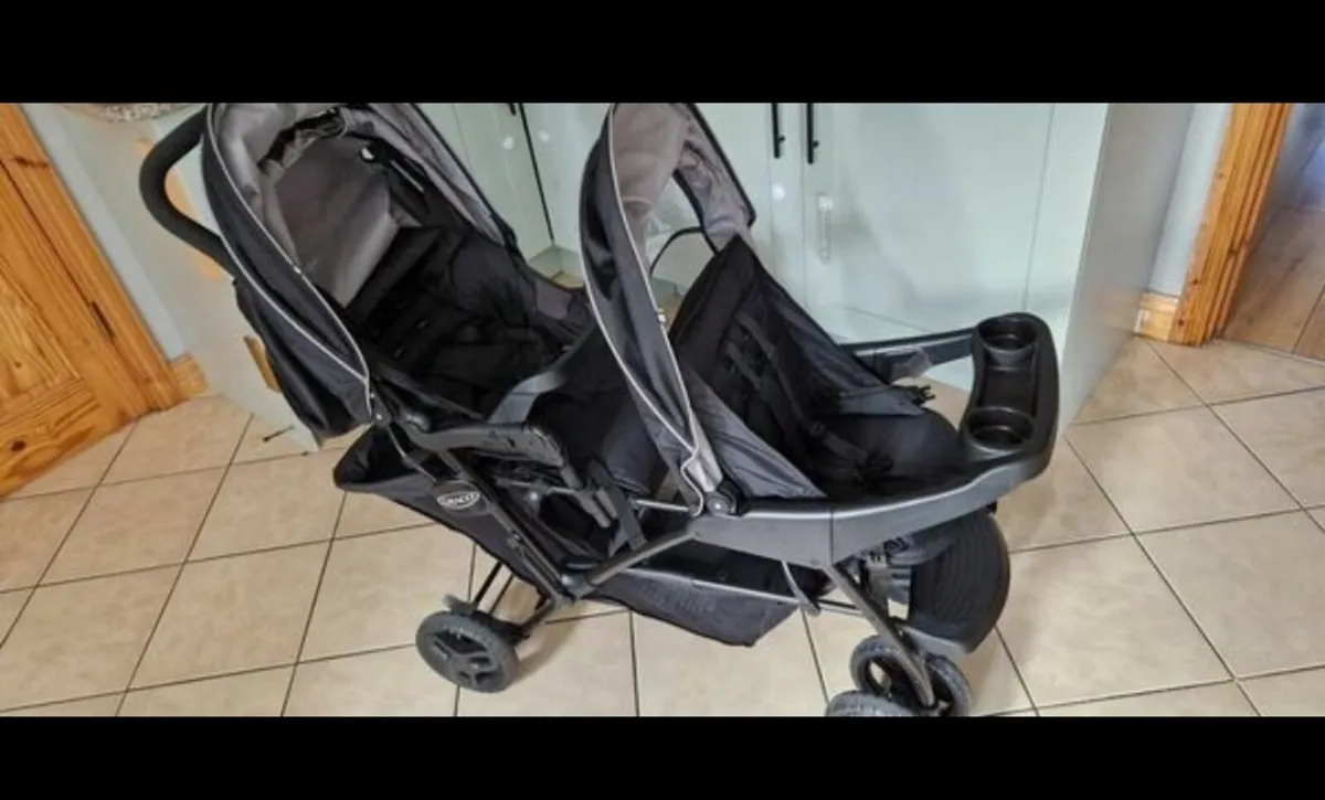 Graco double buggy - Image 2